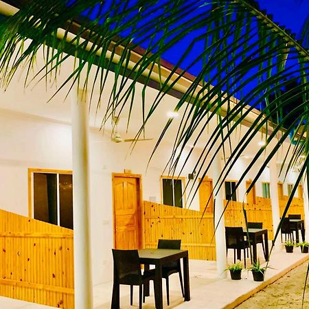 Sunny Beach Thoddoo Ngoại thất bức ảnh