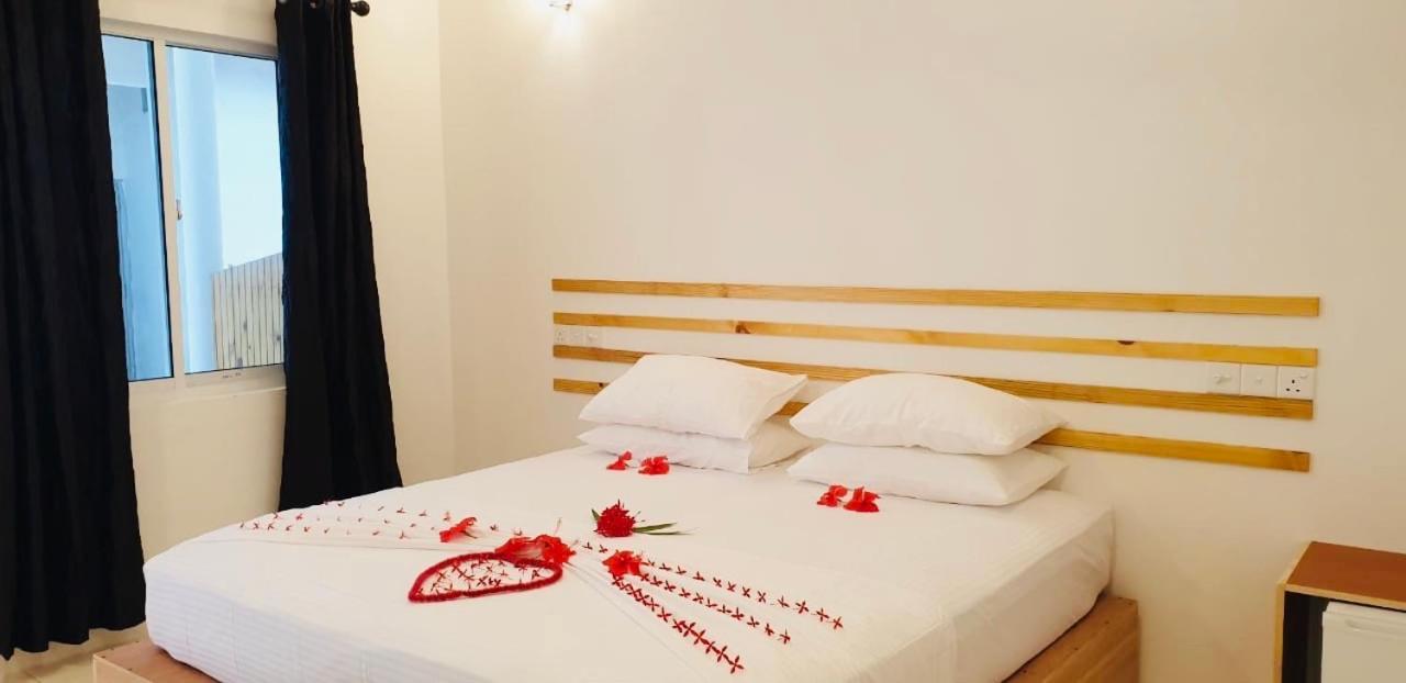 Sunny Beach Thoddoo Ngoại thất bức ảnh