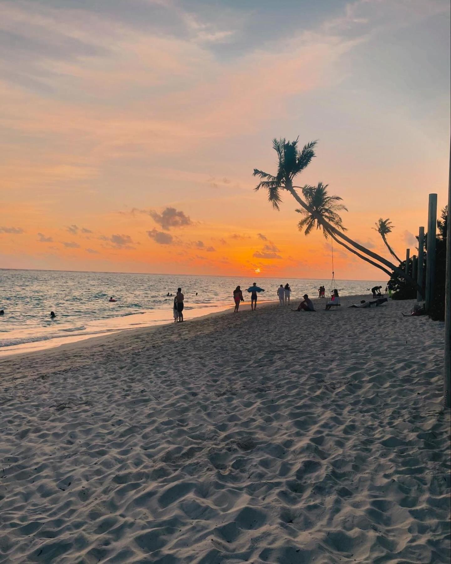 Sunny Beach Thoddoo Ngoại thất bức ảnh